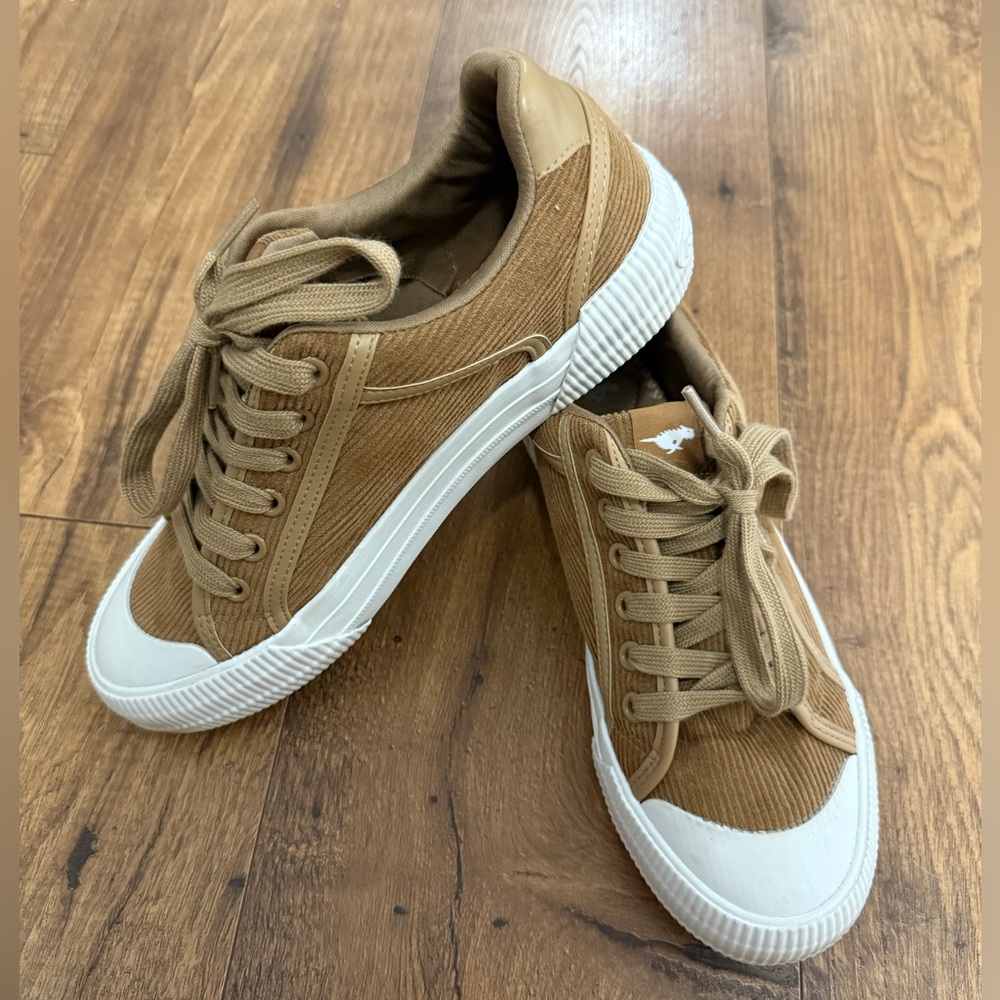 Rocket Dog Tan and White Corduroy Sneakers
